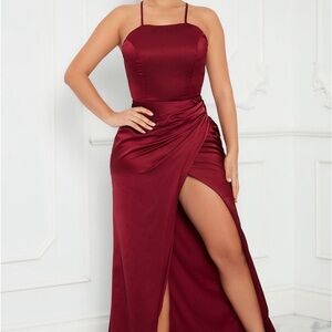 Spread Love Satin Maxi Dress Color Wine